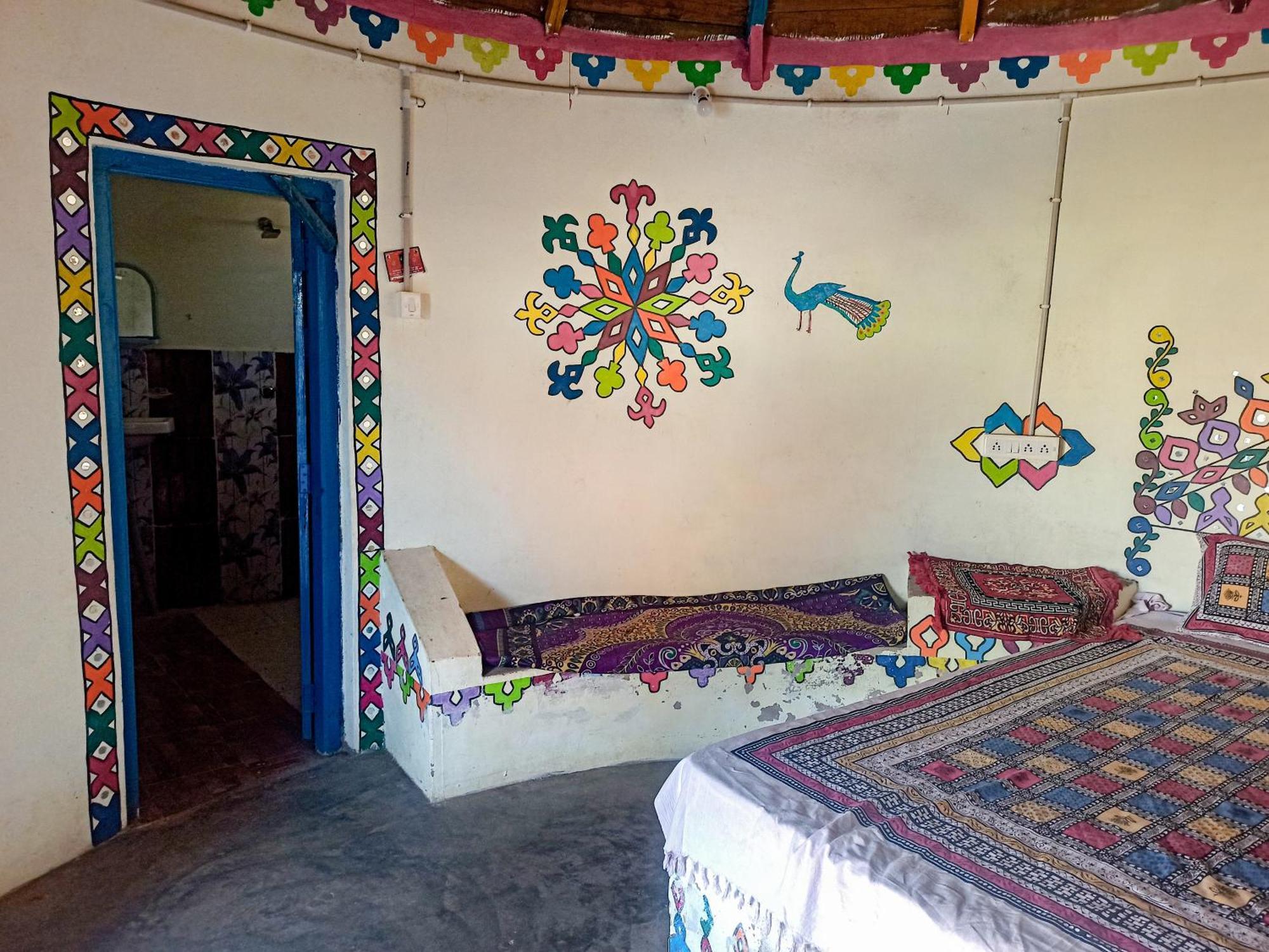 White Land Villagestay Dhordo Zewnętrze zdjęcie