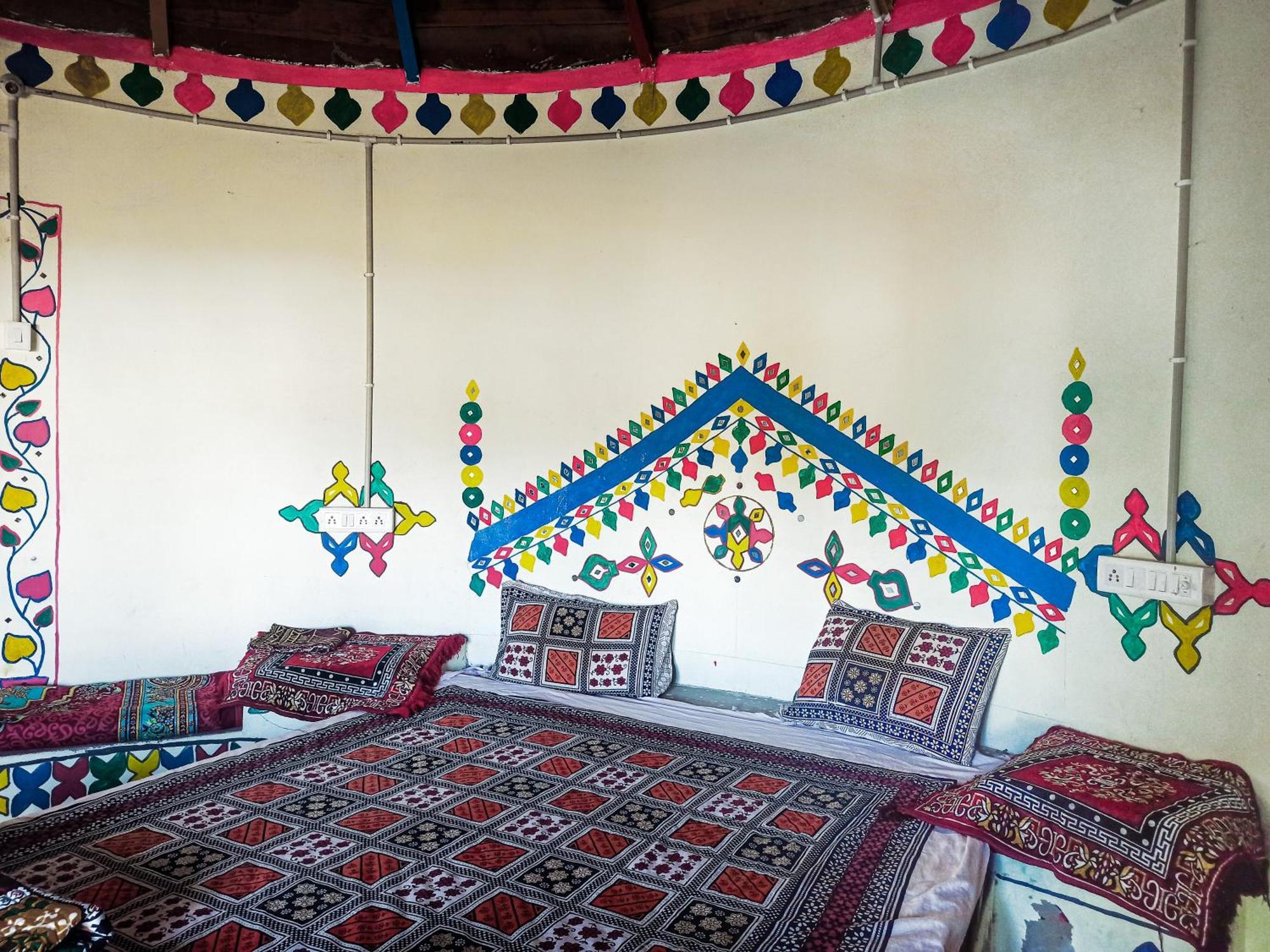 White Land Villagestay Dhordo Zewnętrze zdjęcie